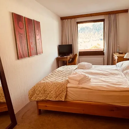 Albana Apartment *